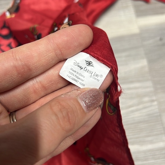 Disney pirates of the Caribbean flag - Picture 6 of 6